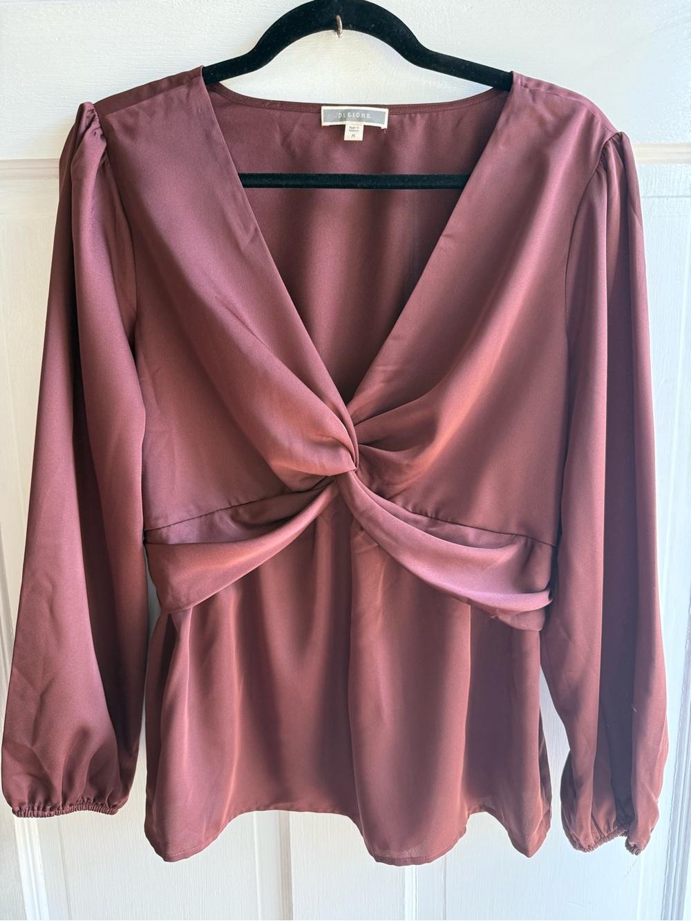 Pleione Mauve Twist-Front V-Neck Blouse
